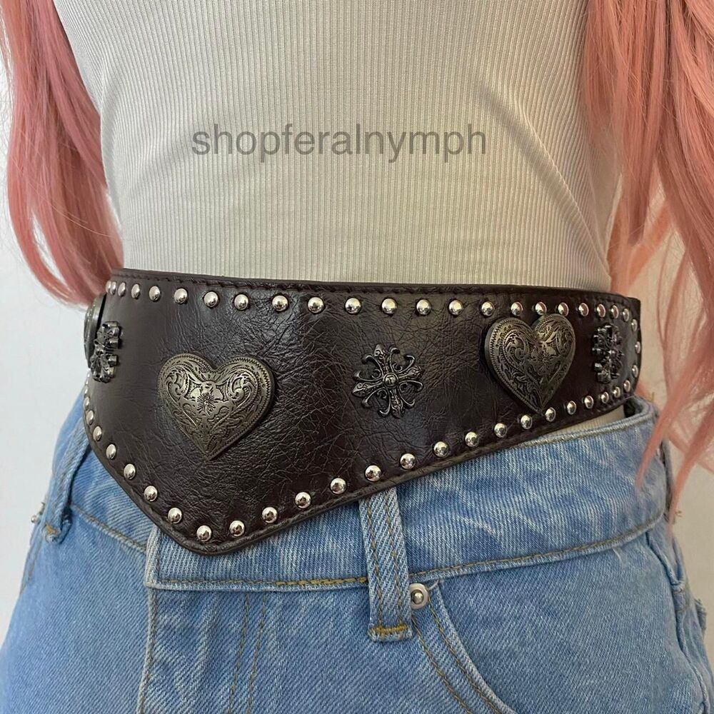 Dark Brown Y2K Western Heart Studded Corset Cinch Belt, Fits 27 Inches, X7GA1489 - Picture 3 of 6